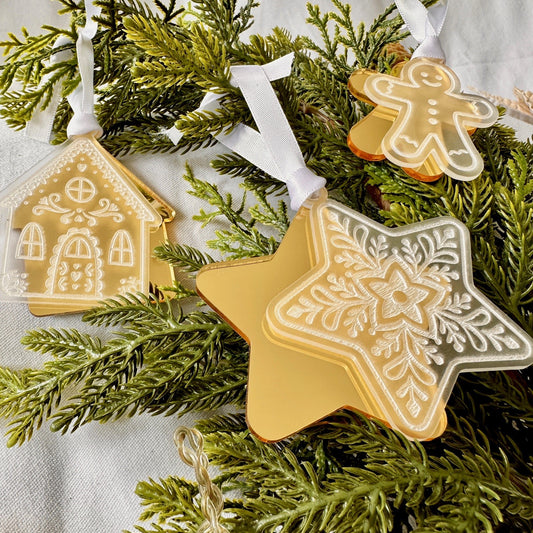 Christmas gingerbread hanging ornaments gold