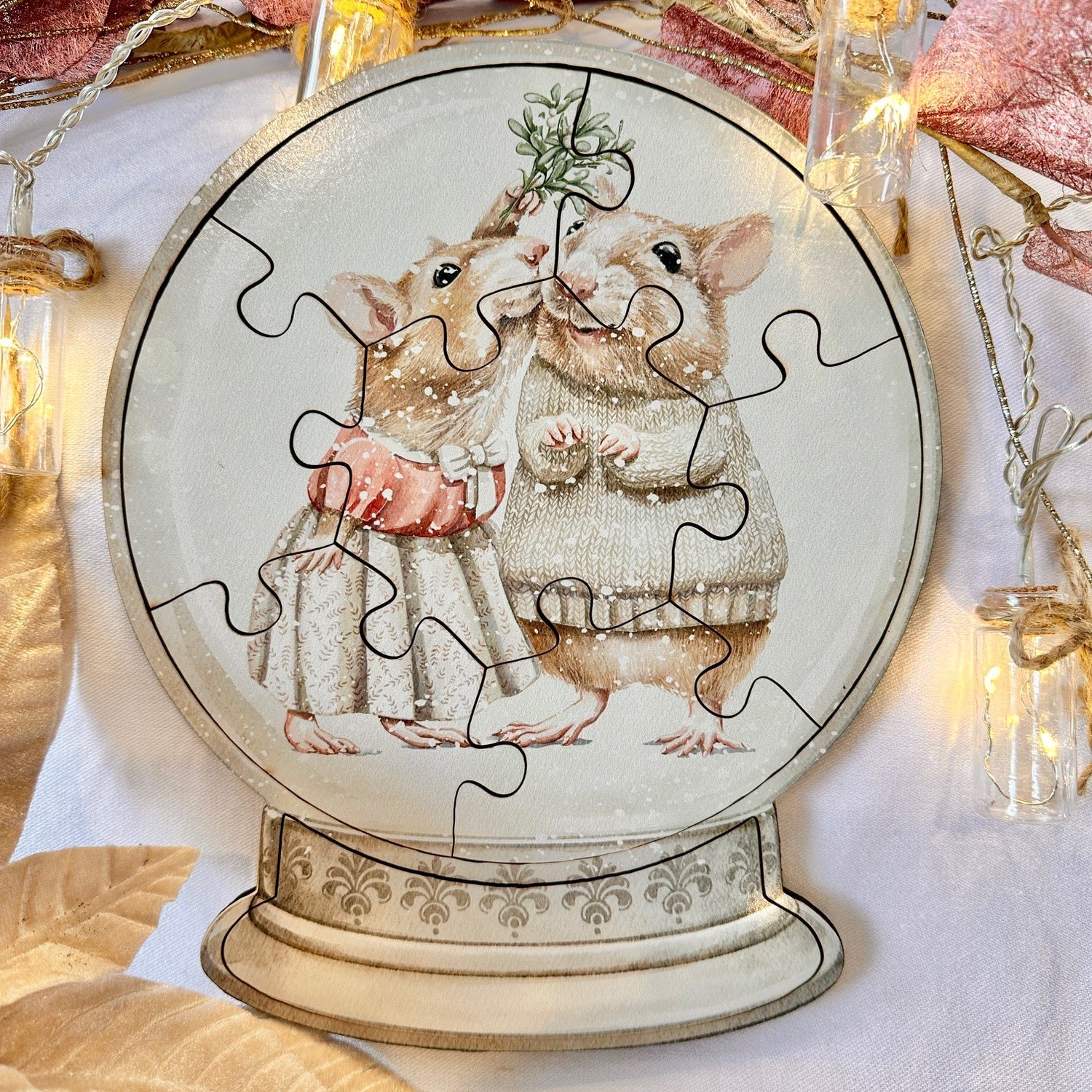 Christmas Vintage Shaped Jigsaw Puzzle Mouse Bauble